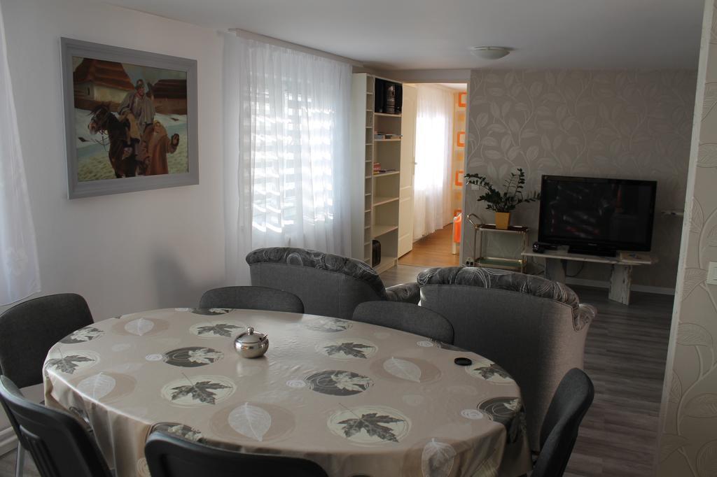 Apartament U Marzenki เอากุสตูฟ ภายนอก รูปภาพ
